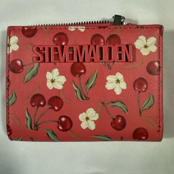 Steve Madden Cherry Blossom Red Wallet - Picture 1 of 8